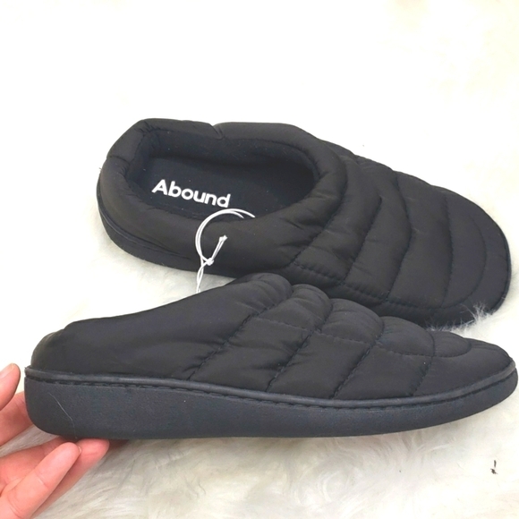 Abound Black Mr. Union Puffer Slipper Small 7/8 Quilted Nylon NWT - Picture 6 of 8